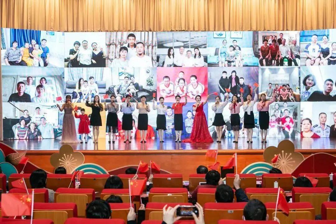 有的女人到处疯，玩够了，又要找真爱，那个男人都不是傻子？游戏画面